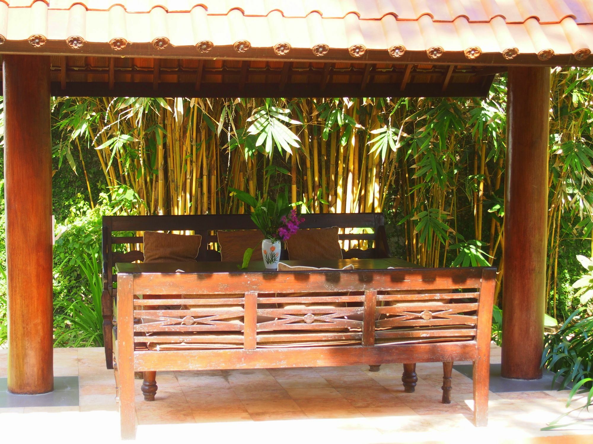 Gajah Mina Beach Resort Selemadeg  Exterior photo